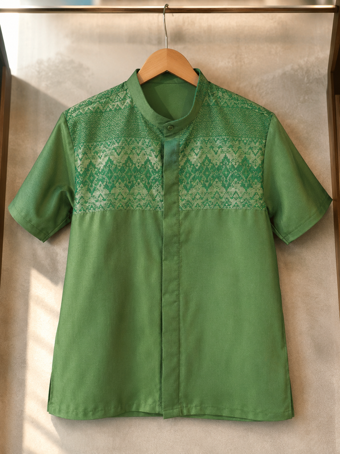 BUSANA PRIA MOTIF WAJIK HIJAU